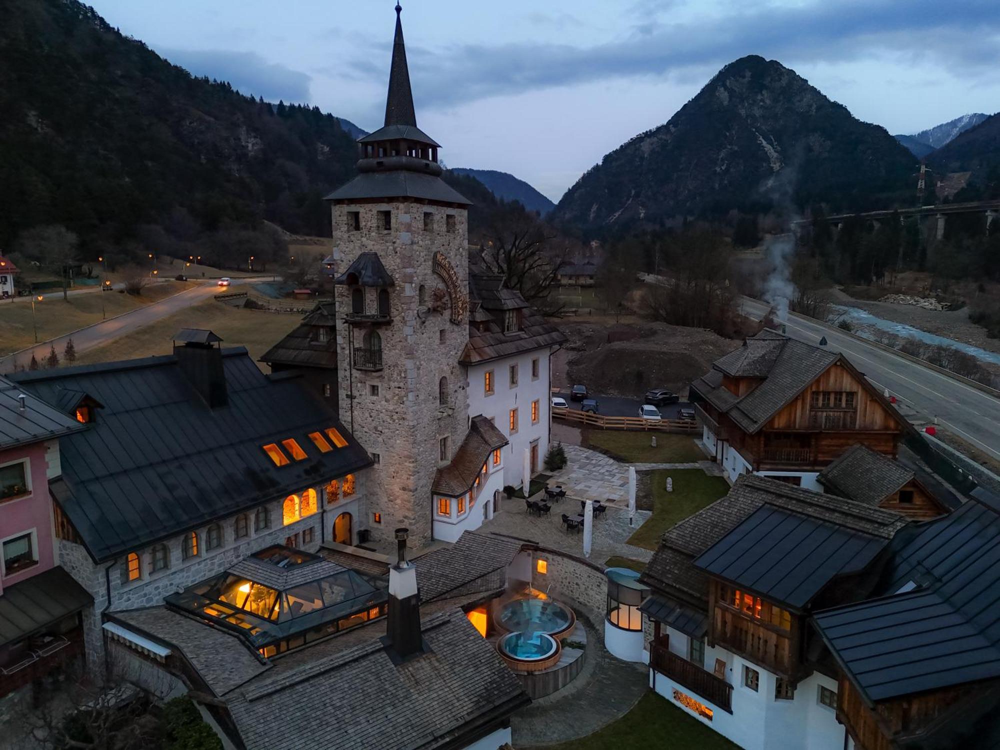 Hammerack Hotel Malborghetto Valbruna Exteriör bild